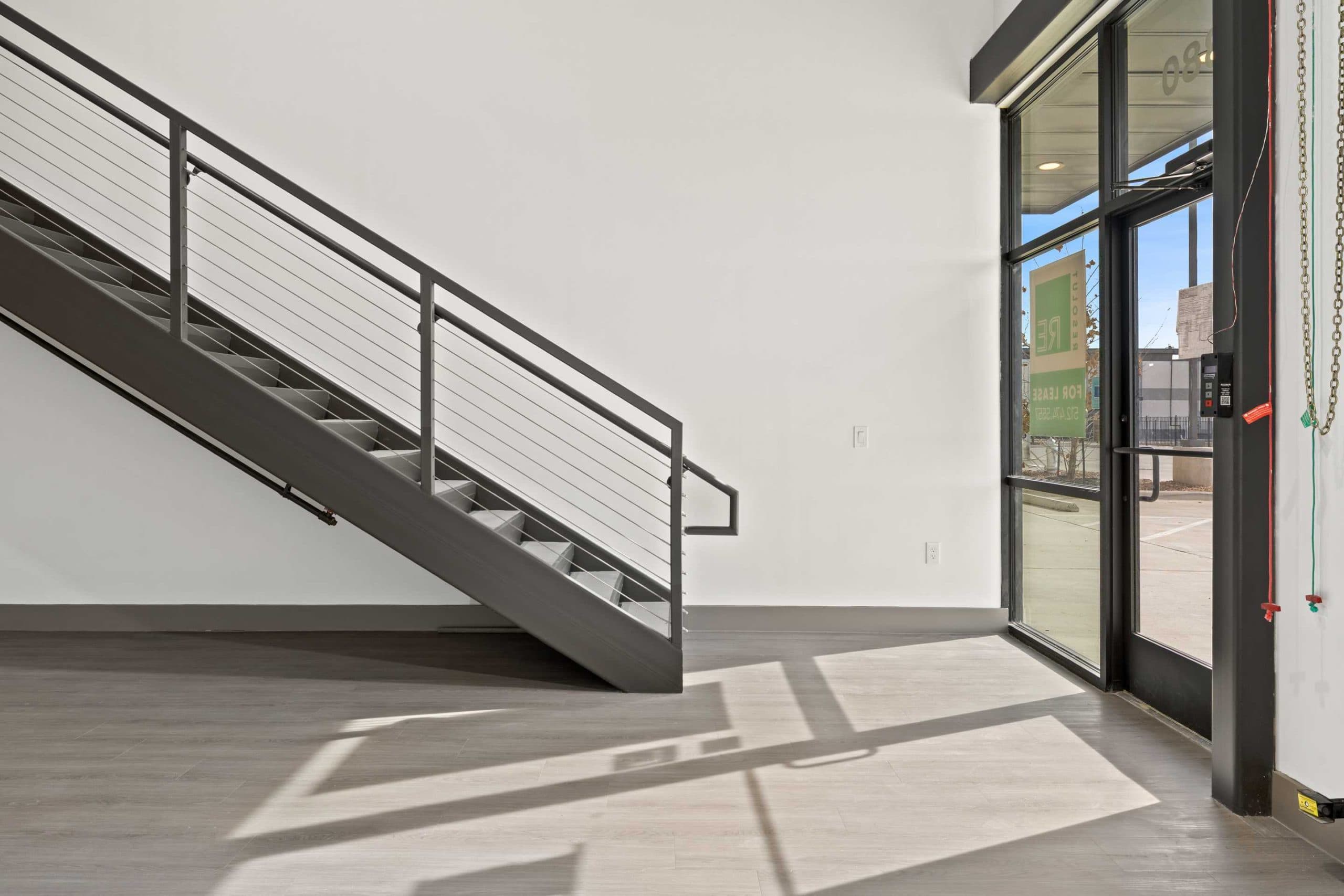 THE LEANDER EXECUTIVE SUITE — photo 1