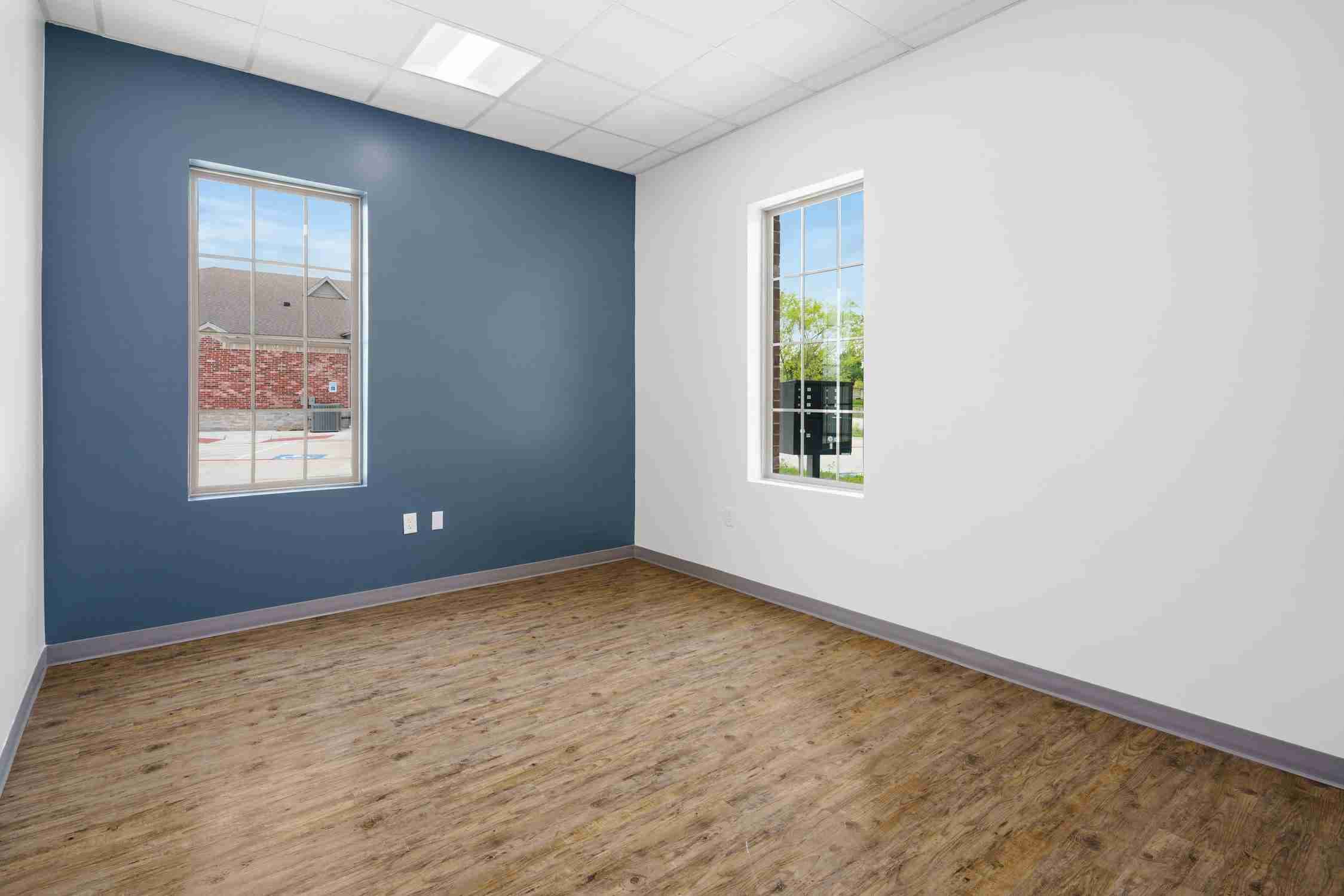 MCKINNEY SUITE – 100 — photo 1