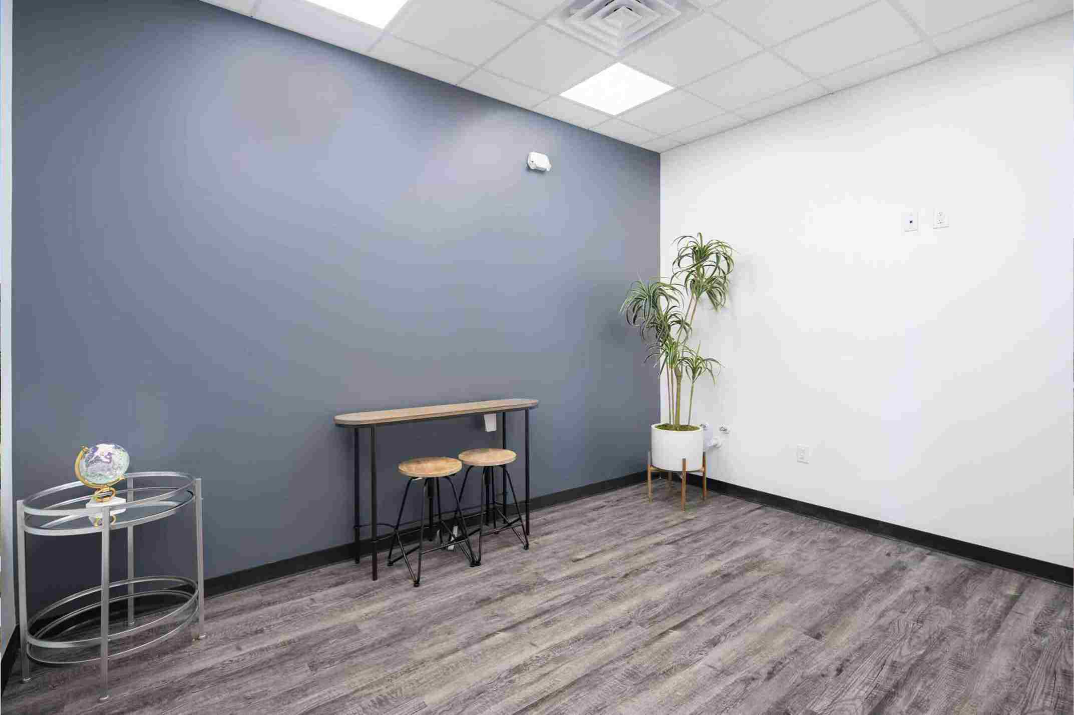 gvillage-gal-5-scaled-11zon-11zon