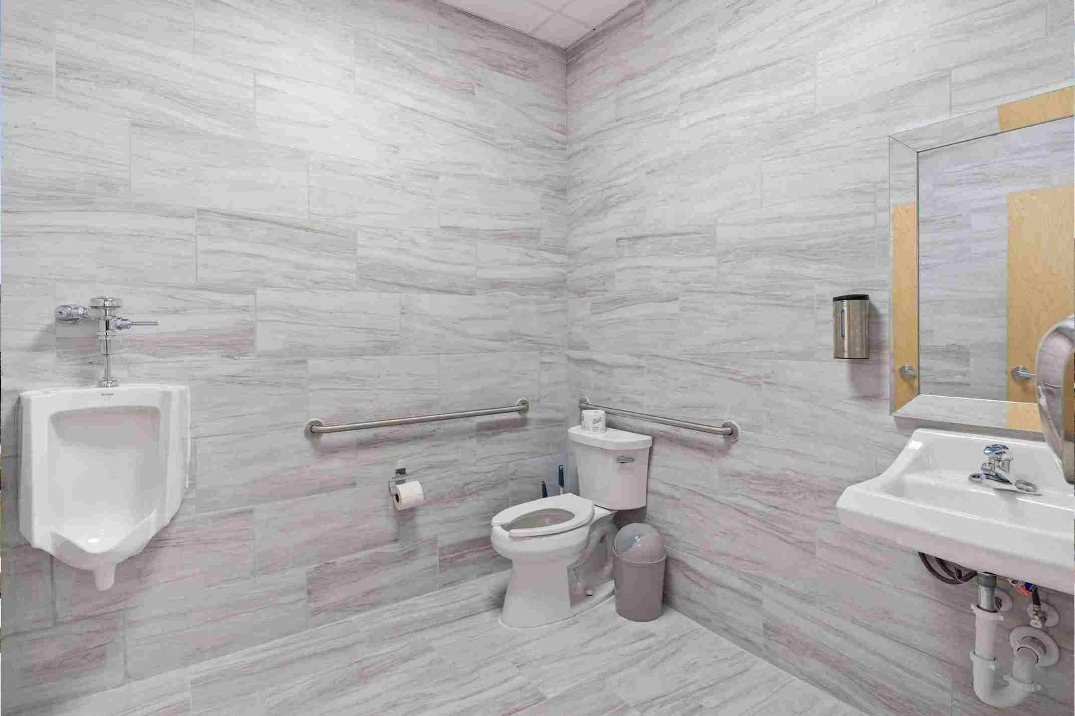 gvillage-gal-9-scaled-11zon-11zon