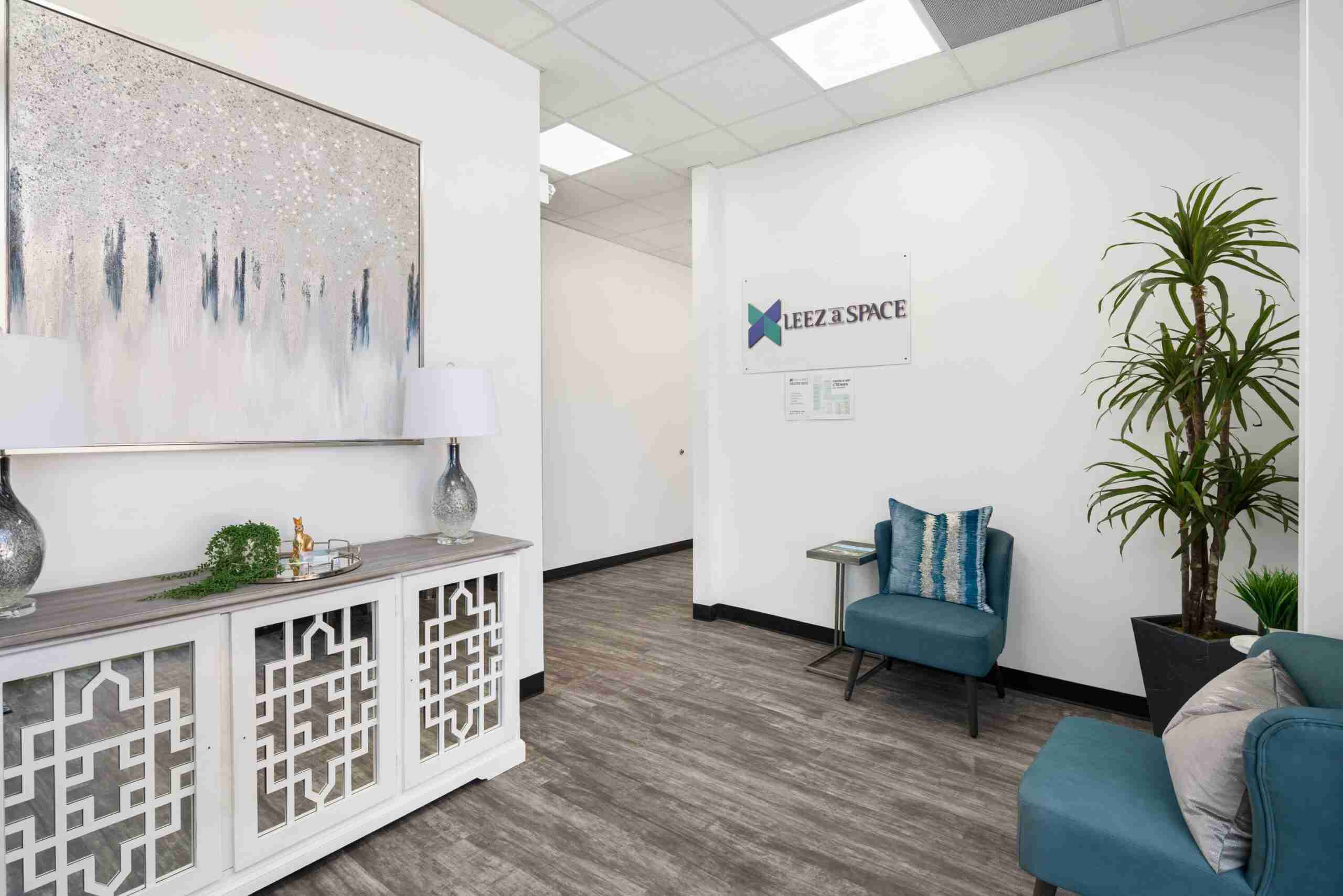 hebron-gal-5-scaled-11zon