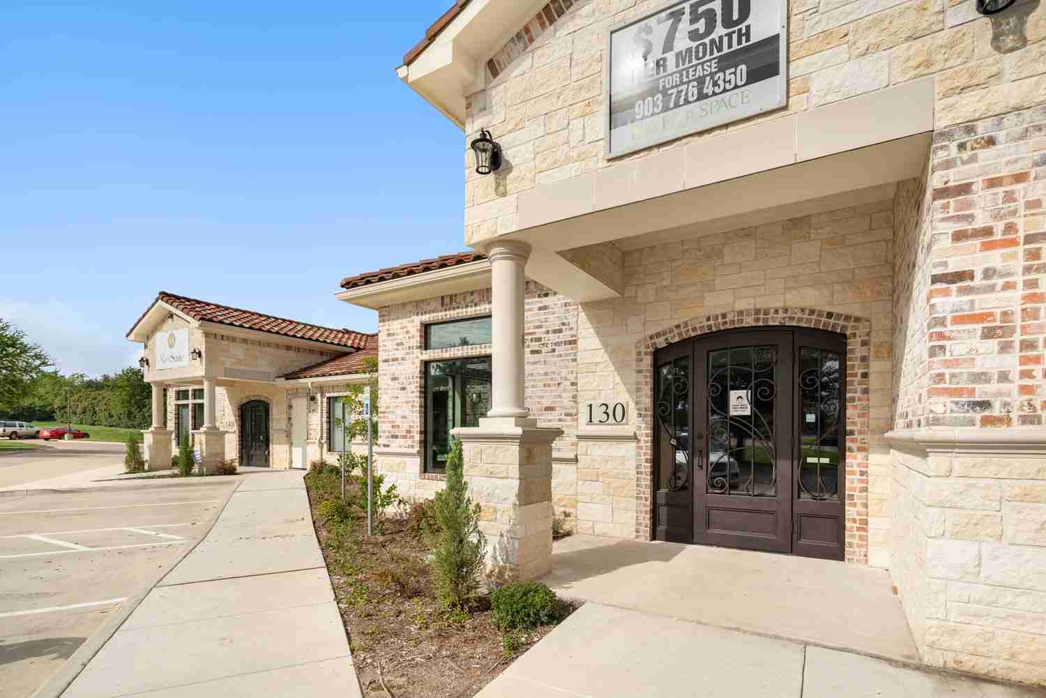 suite130-gal-8-11zon