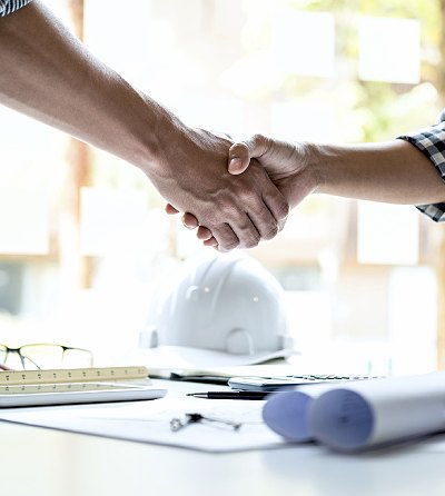 The Dos and Don’ts of Hiring a General Contractor: What to Look for and What to Avoid